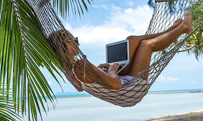 'Trabacaciones': cuando sigues trabajando en vacaciones