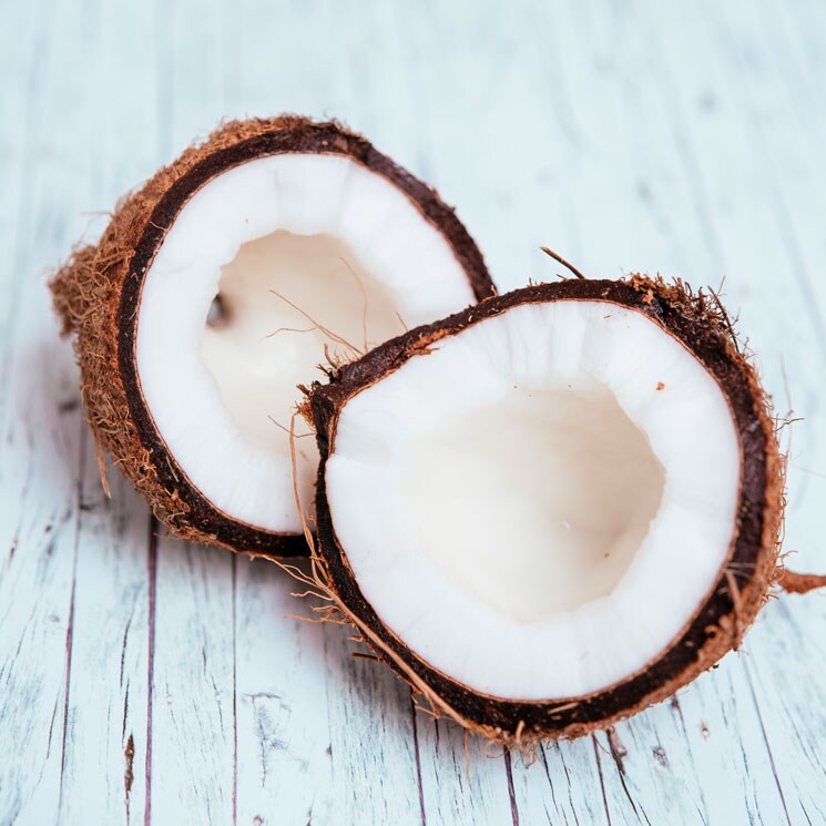 Descubre las propiedades del coco y cuáles son sus usos