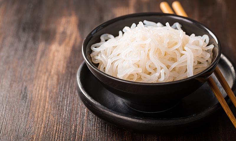 ¿Es la pasta shirataki una alternativa sin calorías?