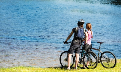 '100 lugares únicos para ir en bicicleta' y otros libros para los amantes de las dos ruedas