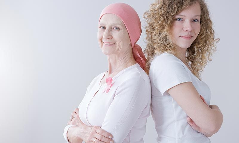 Ejercicios para aliviar el linfedema, un 'recuerdo' tras superar un cáncer de mama