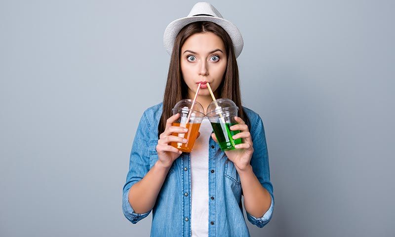 ¿Qué le pasa a tu cuerpo cuando bebes una bebida energética?