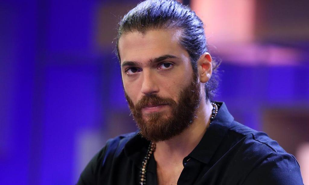 Los ejercicios que practica Can Yaman para lucir cuerpazo ¿te animas a imitarle?