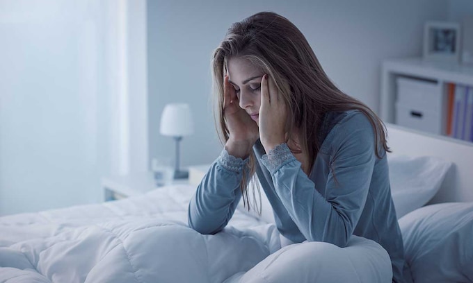 Problemas para conciliar el sueño: los hábitos saludables que lo impiden 