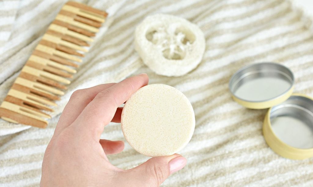 Champú sólido: ¿una alternativa para lavar tu cabello más respetuosa con el medio ambiente?