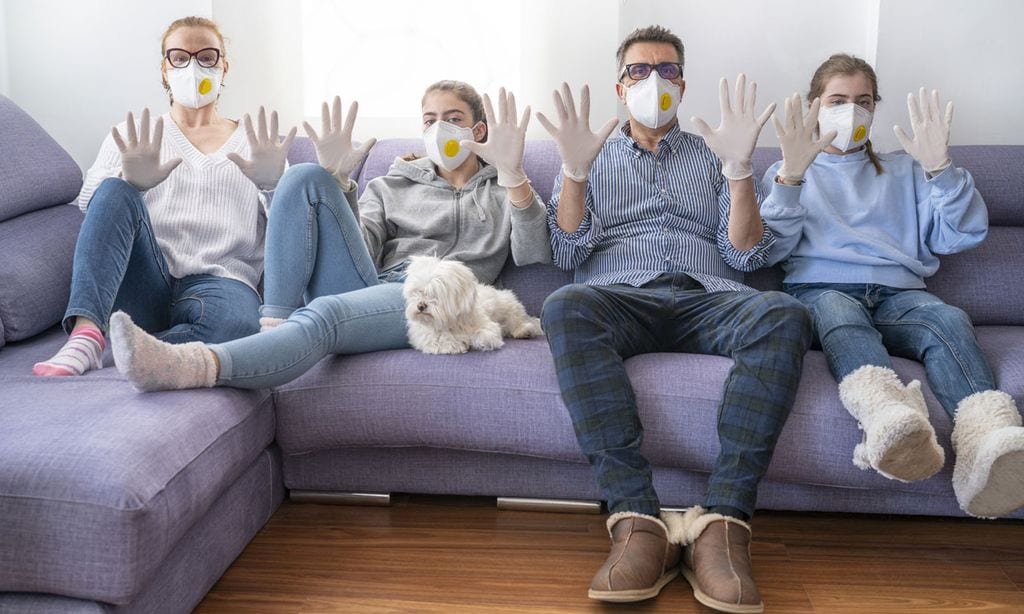 Coronavirus: esta es la razón por la que no se recomienda usar guantes y  mascarillas