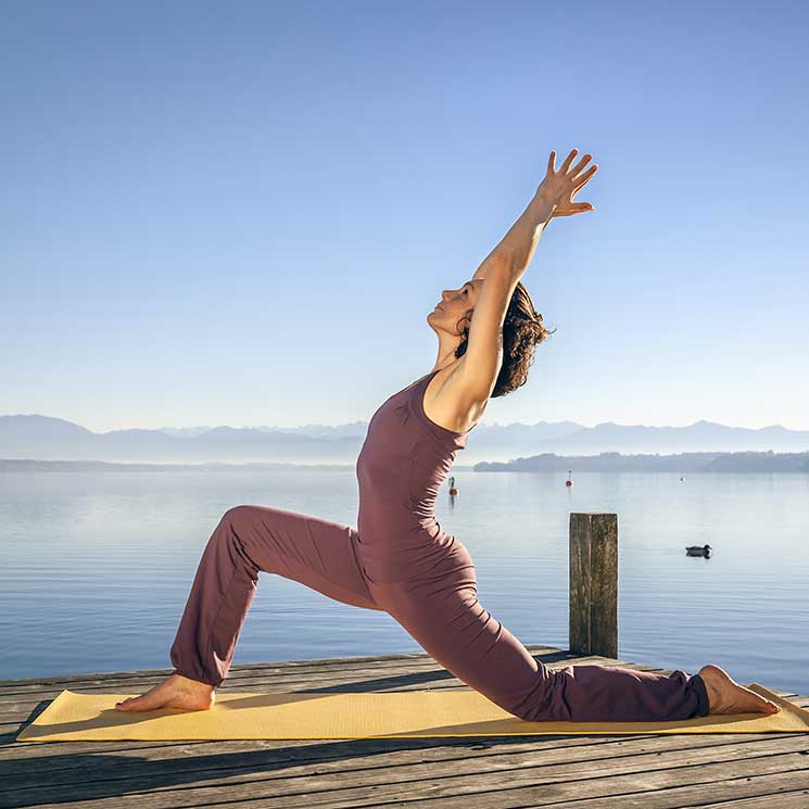 Ejercicios de yoga para fortalecer el abdomen 