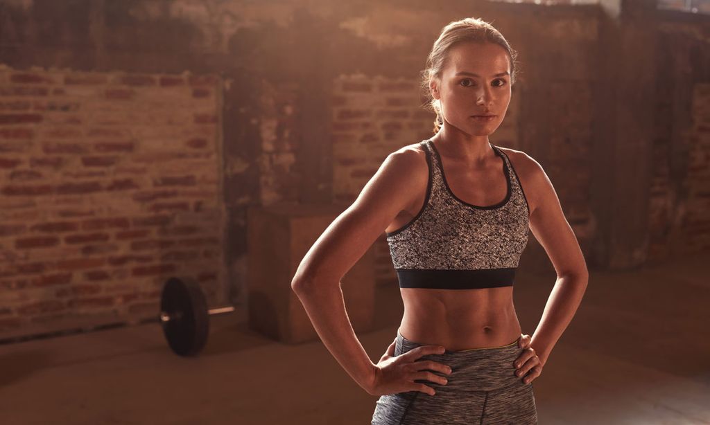 Este es el ejercicio que necesitas para tonificar el cuerpo y lograr un vientre plano