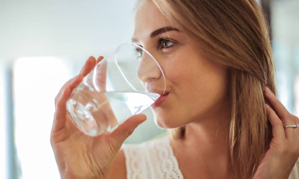 Estos son los síntomas que indican que estamos bebiendo poca agua - Foto 1