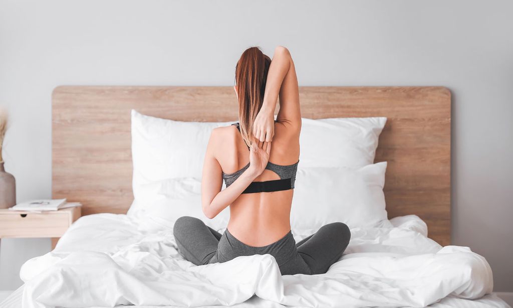 Posturas de yoga fáciles para relajarte y sentirte mejor