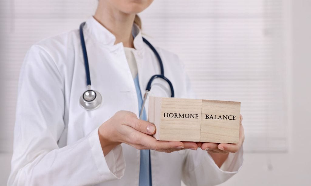 Apunta todo lo que debes saber sobre las hormonas femeninas