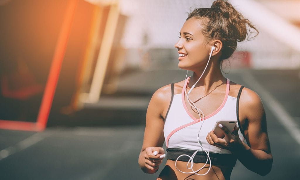 Cinco motivos que te animarán a entrenar al ritmo de la música