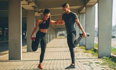 Estos 5 ejercicios para hombres son clave para tú puedas fortalecer todo tu cuerpo