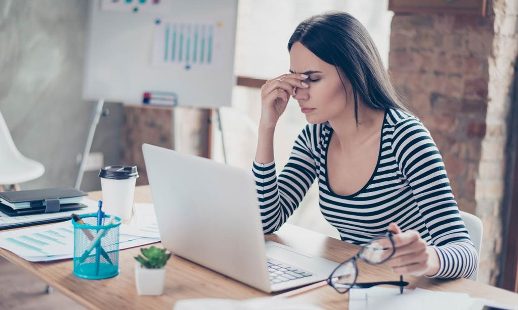 Tics en los ojos: si los sufres te interesa saber por qué