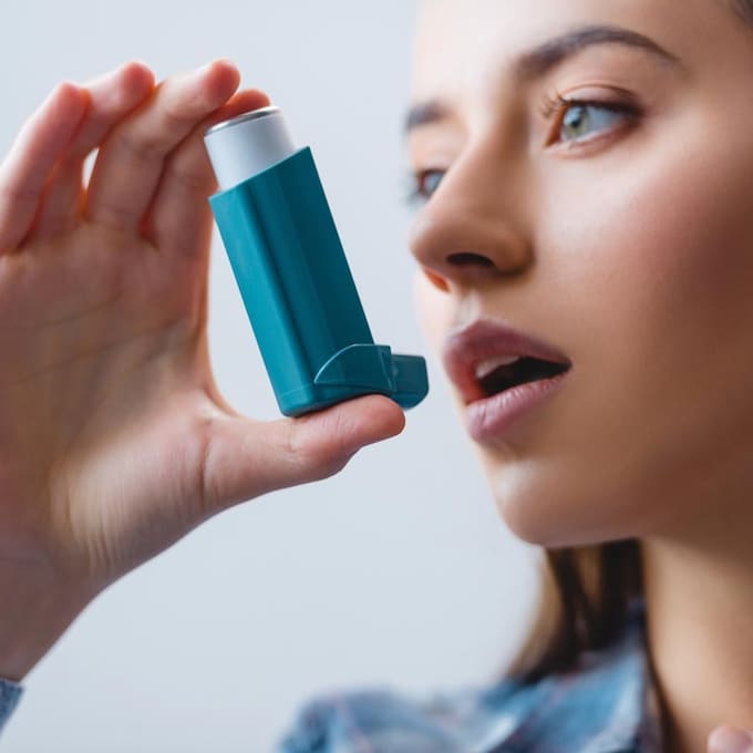 ¿Sabías que estos factores empeoran tus síntomas si tienes asma?