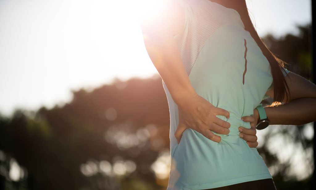 Si sufres bursitis de cadera, ten cuidado con estos ejercicios
