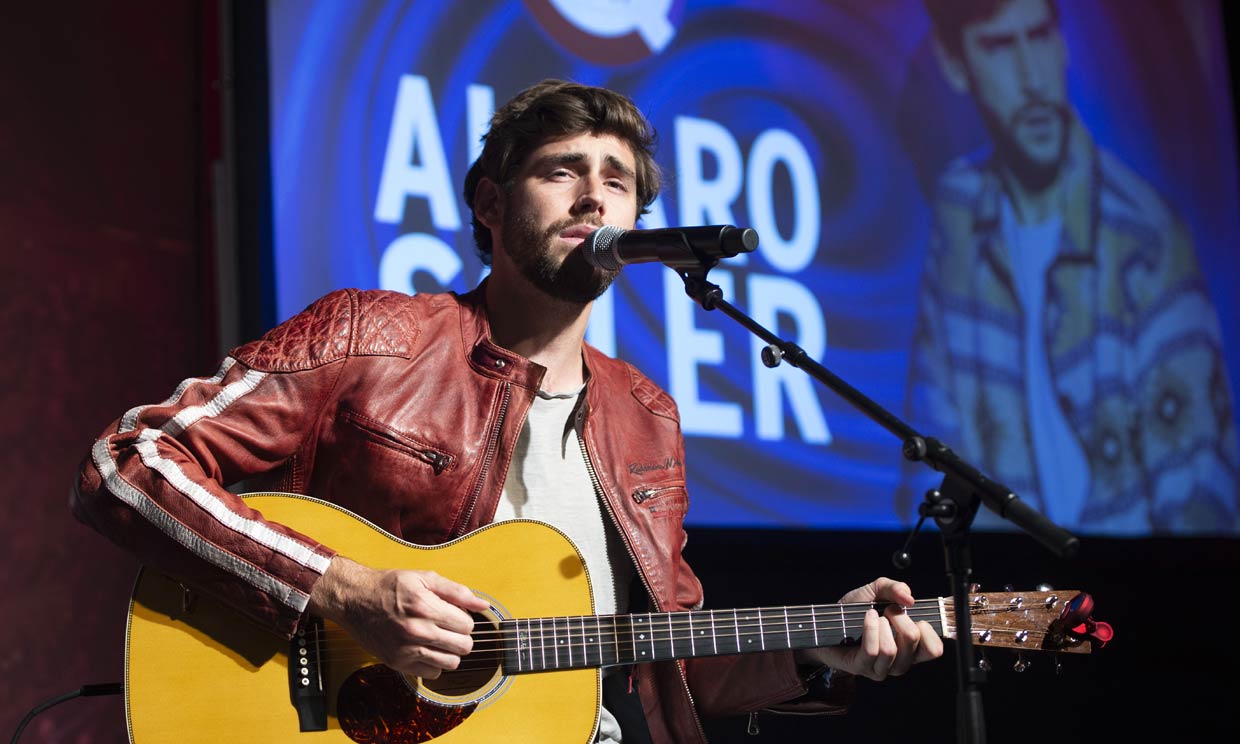 Te contamos en qué consiste la dieta que sigue el cantante Álvaro Soler