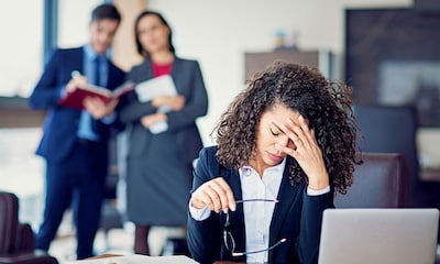 5 señales que pueden indicar que estás sufriendo 'mobbing' en el trabajo