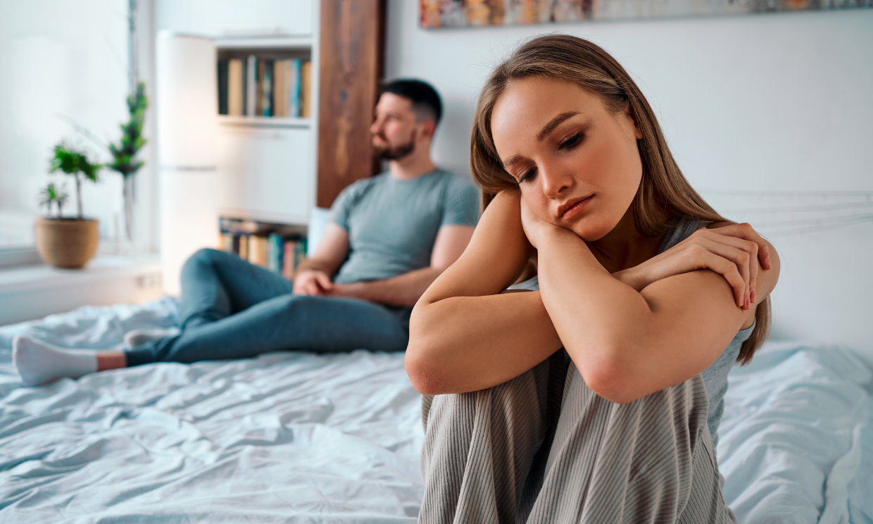 Estos 9 consejos te ayudarán si vives una relación marcada por los celos