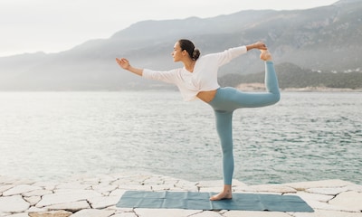 ¿Qué le pasa a tu cuerpo cuando comienzas a practicar yoga?