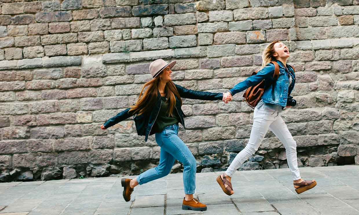 Características de las personas que siempre caen bien a los demás