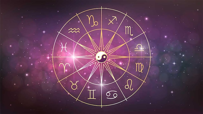 Rueda del Zodiaco con el símbolo del yin y el yan en el centro