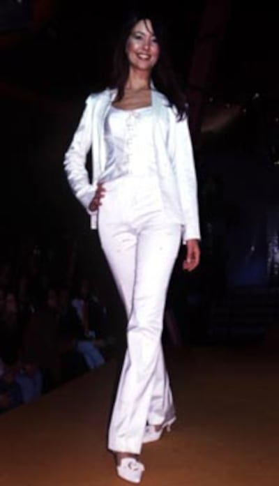 Primer desfile de Vania Millán como Miss España
