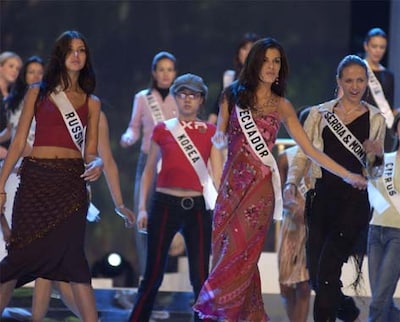 Últimos ensayos antes de la gran gala de elección de Miss Universo 2003