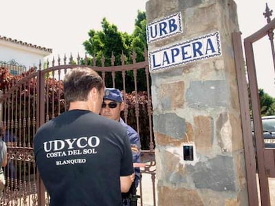 Julián Muñoz ha sido detenido y la policía ha registrado su casa de Marbella