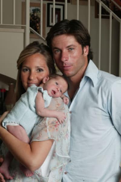 José Antonio Canales Rivera y su esposa, Mari Carmen, esperan su segundo hijo
