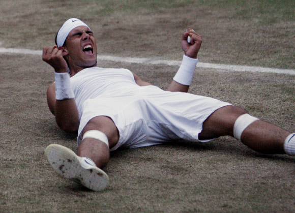 Rafa Nadal en Wimbledon: de la emoción por la victoria a la celebración con los más grandes