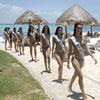 Las aspirantes a Miss España 2009 visitan Isla Mujeres y posan en bañador mientras se preparan para la gala final del próximo sábado