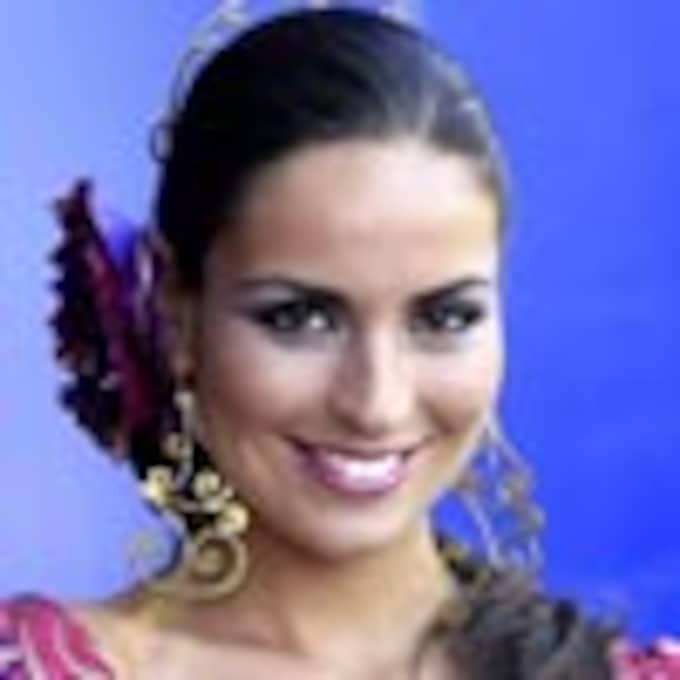 Estíbaliz Pereira, Miss España 2009, nos abre la maleta que se lleva a Miss Universo