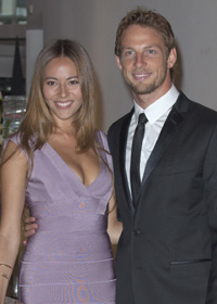 Jenson Button y Jessica Michibata