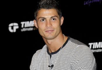 Cristiano Ronaldo, protagonista de un spot junto a Elsa Pataky: 'Es una chica muy simpática y bonita'