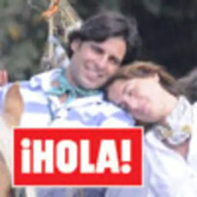 En ¡HOLA!: Francisco Rivera y Lourdes Montes, la imagen de la felicidad en El Rocío