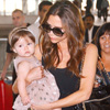 Harper Seven Beckham, una bailarina en el aeropuerto de Hong Kong