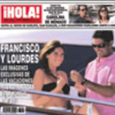 En ¡Hola!: Francisco y Lourdes, las imágenes exclusivas de las vacaciones más románticas de la pareja de moda