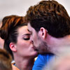 Pau Gasol y Silvia López, besos en el baloncesto... y en la natación