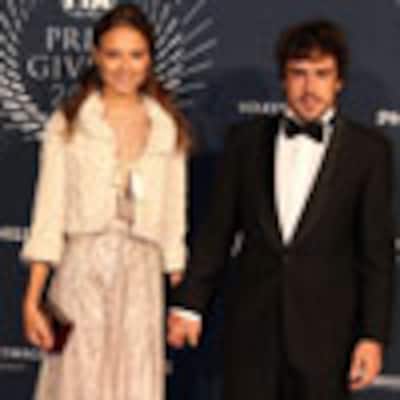 Un año después de su ‘primera cita’, Fernando Alonso y Dasha Kapustina brillan en París