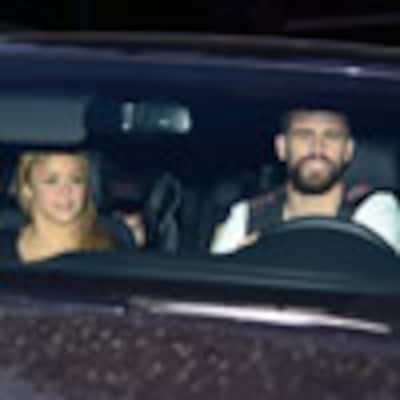 Shakira, Piqué y Milan acuden al primer cumpleaños de la hija de Cesc Fábregas