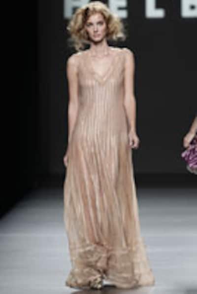 Cibeles Madrid Fashion Week: Teresa Helbig primavera-verano 2012