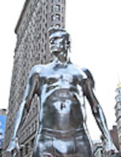 Las estatuas de David Beckham toman las calles de Nueva York