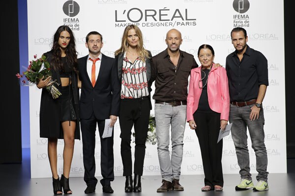 Premios L’Oréal: Alvarno y Dalianah Arekion, 'mejor colección' y 'mejor modelo' de la 60ª edición de 'Fashion Week Madrid'