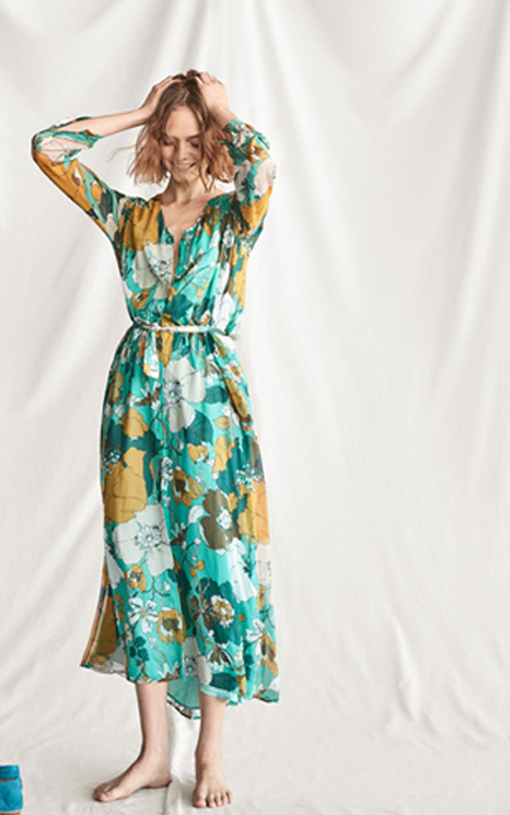 Explota tu feminidad con los vestidos fluidos de Massimo Dutti
