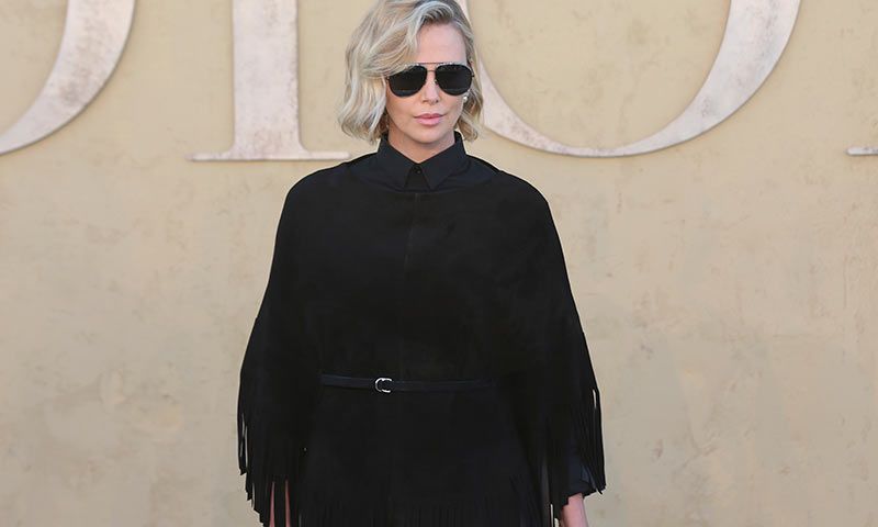 Charlize Theron y Dior, un romance 'fashion' que viene de lejos