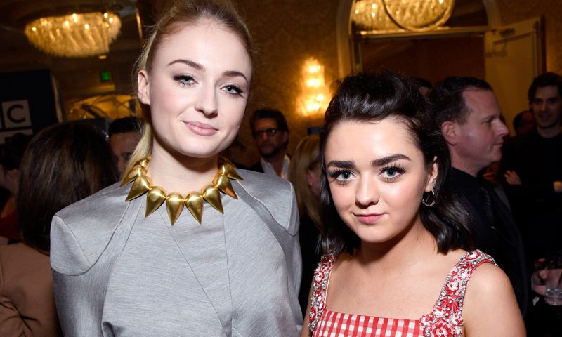 ¡Duelo de estilo! ¿Cuál de las actrices de 'Juego de tronos' es la reina de la alfombra roja?