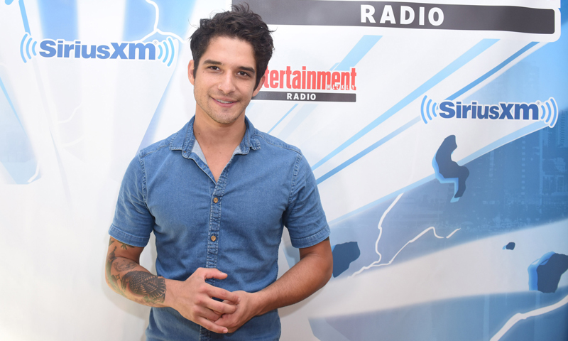 'Shopping': Tyler Posey y las camisas vaqueras que querrás tener este verano