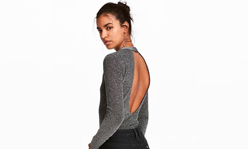 Juego de texturas y brillos: Así es la colección para Navidad de H&M