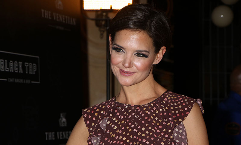 Katie Holmes, la última actriz en rendirse a la moda sostenible